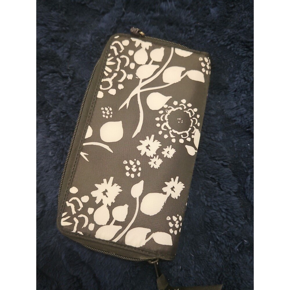 NWOT Thirty One Save Your Way Coupon Clutch Black & White Floral Brushstrokes